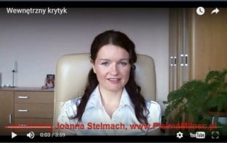 screen z wideo "Wewnętrzny krytyk" www.PieknaMilosc.pl
